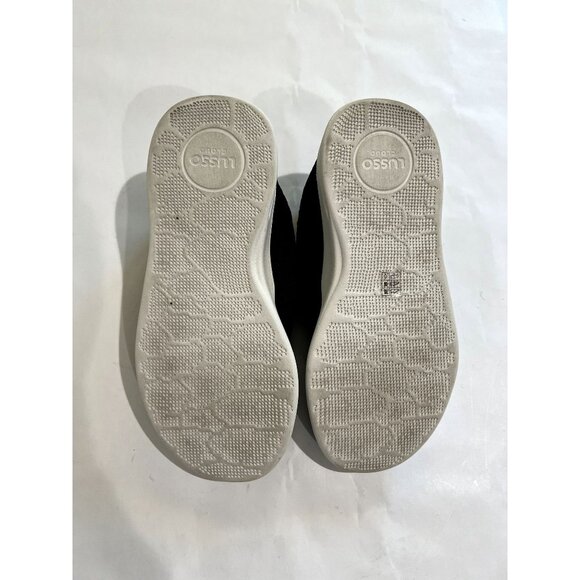 Lusso Cloud Guru Sherp Waffle Knit Chukka Sneakers in Black - Picture 7 of 9